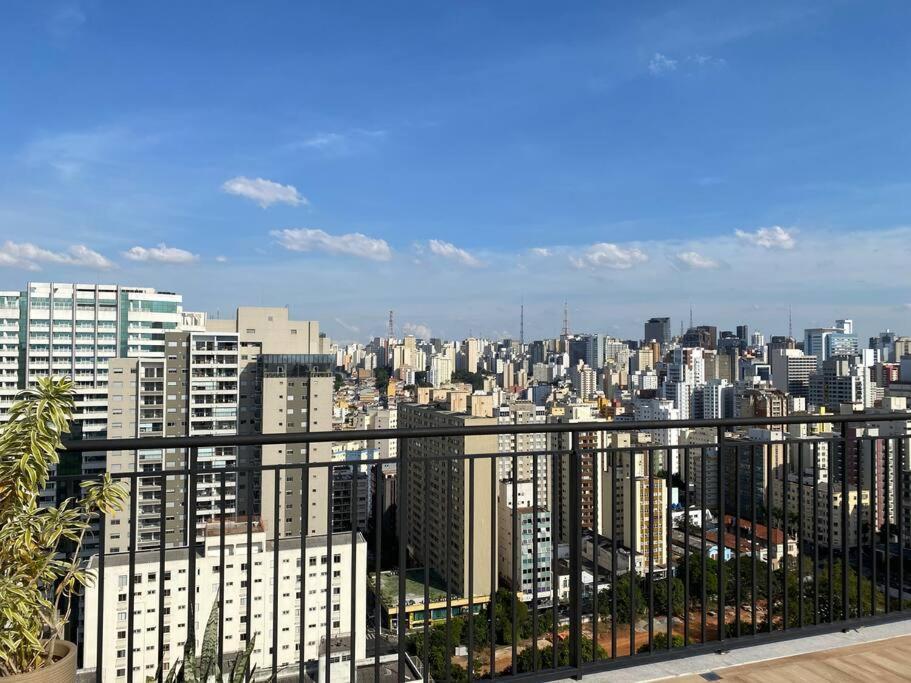 Em Frente Ao Pq Augusta 300 M Do Metro E Mackenzie